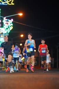 BIB: 40913, 42652
                            <button type="button" onclick="openModal(23118124)" class="btn btn-primary btn-sm float-right btn-popup" data-toggle="modal" data-target=".modal-high-quality">
                        <i class="fas fa-shopping-cart"></i> Add to Cart
                    </button>
                                            <button type="button" onclick="isThisMe(23118124, true)" class="btn btn-success btn-sm float-right btn-popup btn-isme hidden" data-toggle="tooltip" data-placement="bottom" title="นี่คือรูปของคุณใช่ไหม คลิกที่นี่เพื่อเอาเข้าอัลบั้ม">
                        <i class="fas fa-plus"></i> Add to album
                    </button>
                    <button type="button" onclick="isThisMe(23118124, false)" class="btn btn-warning btn-sm float-right btn-popup btn-isnotme hidden">
                        <i class="fas fa-ban"></i> Remove from album
                    </button>